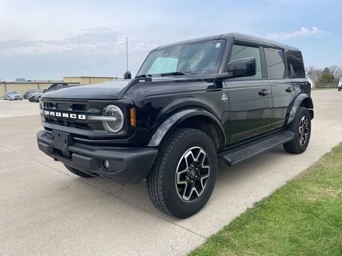 Used 2025 Ford Bronco Outer Banks AWD/4WD image 7
