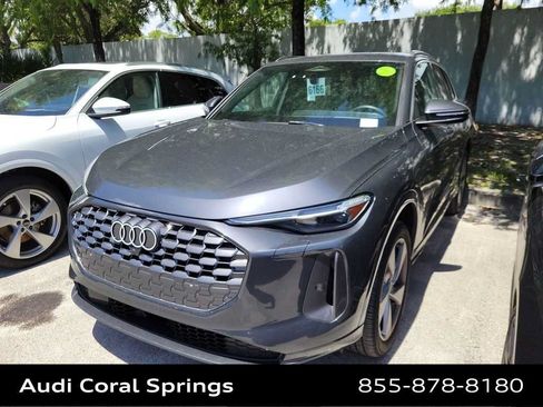 Certified 2025 Audi Q5 Premium w/ Premium Plus AWD/4WD image 10