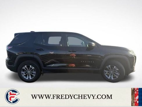 Used 2026 Chevrolet Equinox LT w/ Convenience Package II AWD/4WD image 4