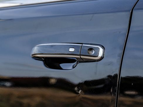 Used 2019 GMC Yukon Denali w/ Open Road Package image 47