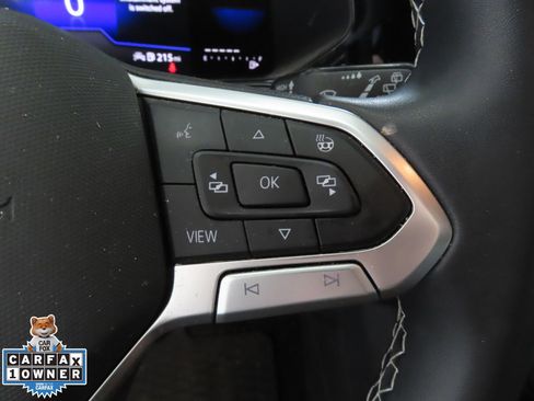 Certified 2023 Volkswagen Taos SE image 16