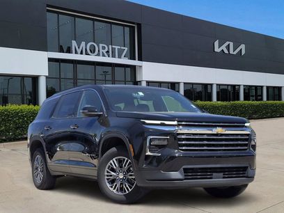 Used 2025 Chevrolet Traverse LT