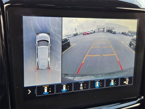 Used 2020 Chevrolet Traverse RS w/ LPO, 'HIT The Road' Package image 24