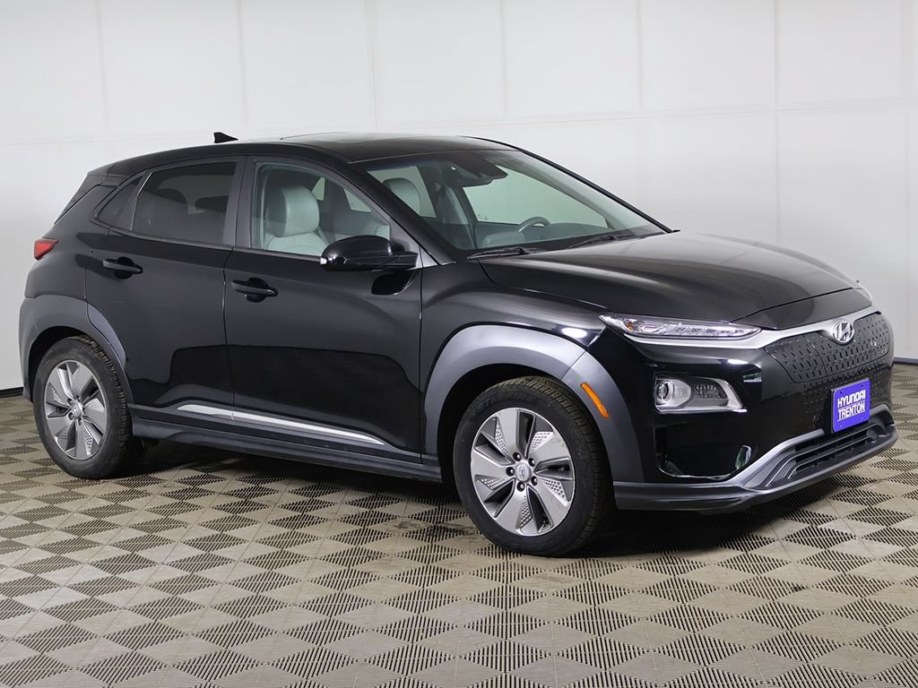 Certified 2021 Hyundai Kona Limited FWD image 42