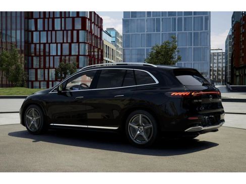 New 2026 Mercedes-Benz EQS 400 4MATIC SUV image 29