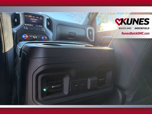 Used 2020 Chevrolet Silverado 1500 RST image 36