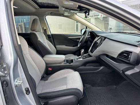 Used 2024 Subaru Outback Premium image 10