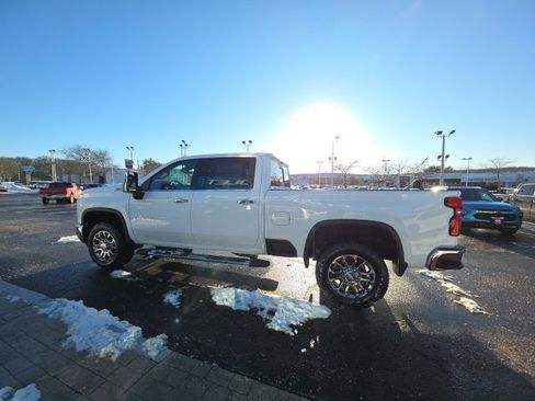 New 2026 Chevrolet Silverado 2500 LTZ w/ LTZ Premium Package image 4
