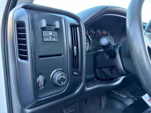 Used 2015 Chevrolet Silverado 3500 W/T image 16
