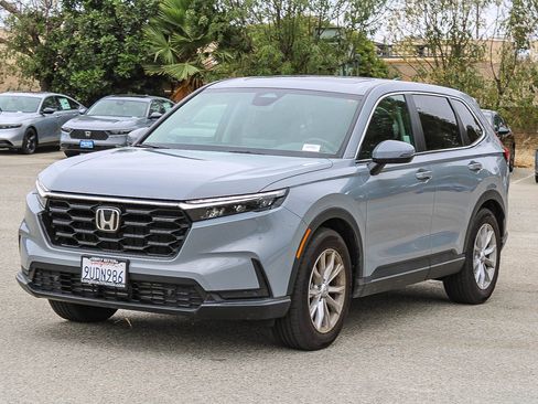 Used 2025 Honda CR-V EX-L image 3