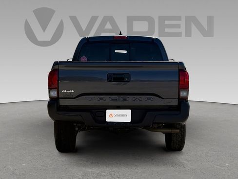 Used 2022 Toyota Tacoma SR5 image 25