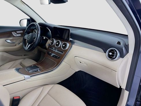 Used 2022 Mercedes-Benz GLC 300 4MATIC image 30