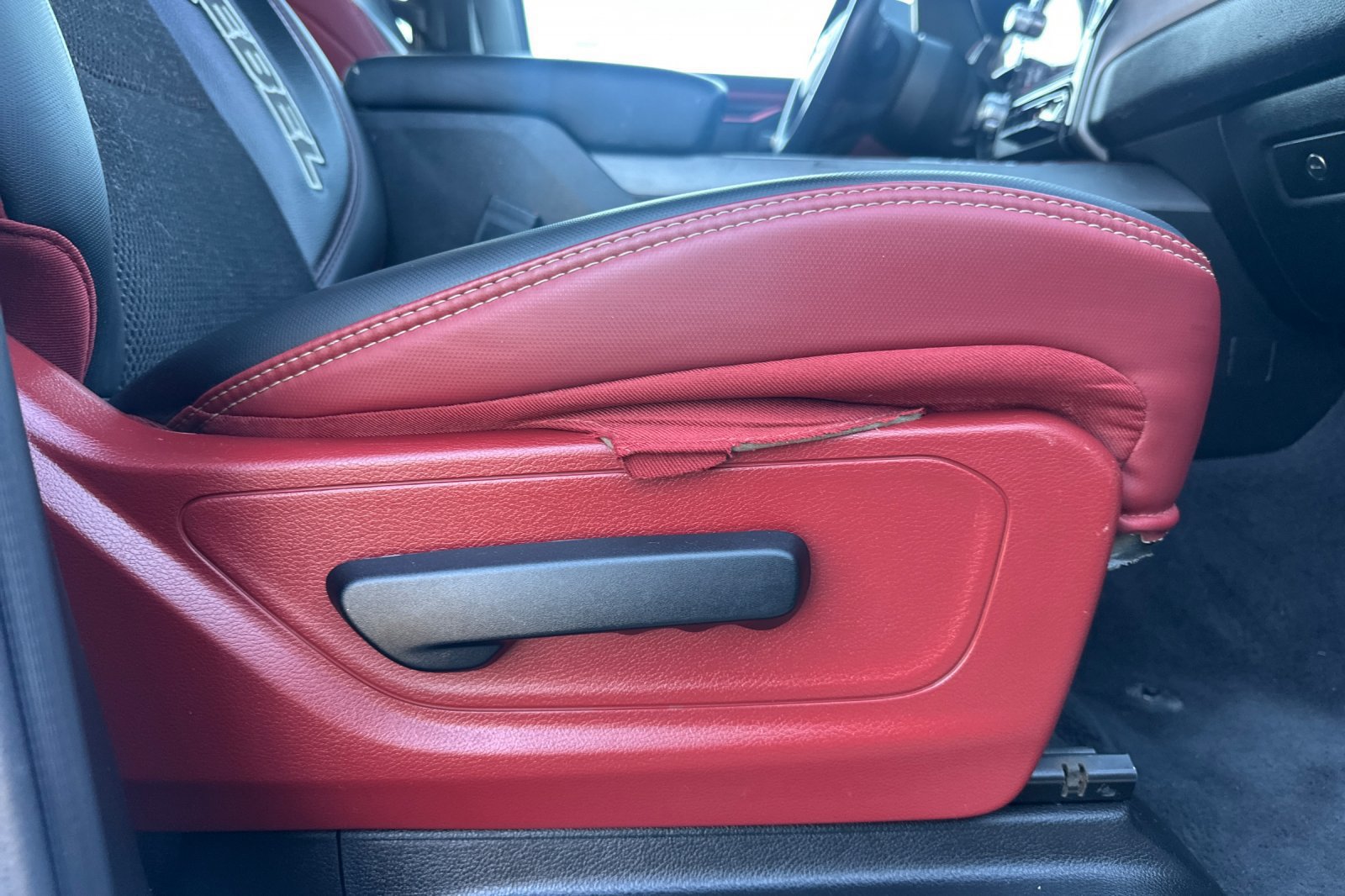 Used 2025 RAM 1500 Rebel w/ Rebel Level 1 Equipment Group AWD/4WD image 21