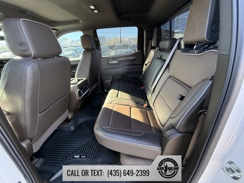 Used 2024 GMC Sierra 1500 Denali w/ Denali Reserve Package image 11