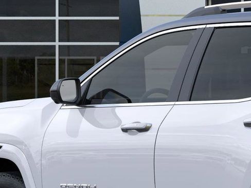 New 2026 GMC Terrain Denali image 58