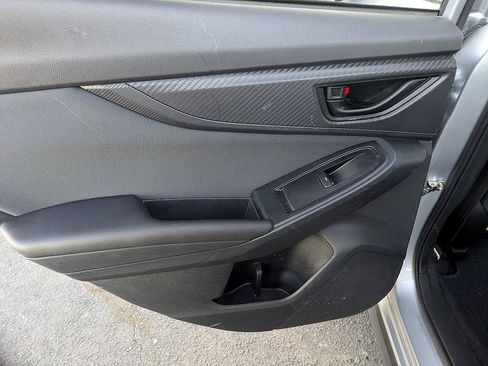 Used 2021 Subaru Crosstrek 2.0i Premium image 23