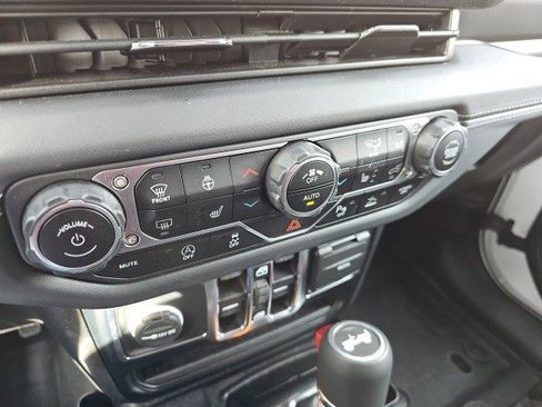 Used 2024 Jeep Wrangler Sahara w/ Technology Group image 25