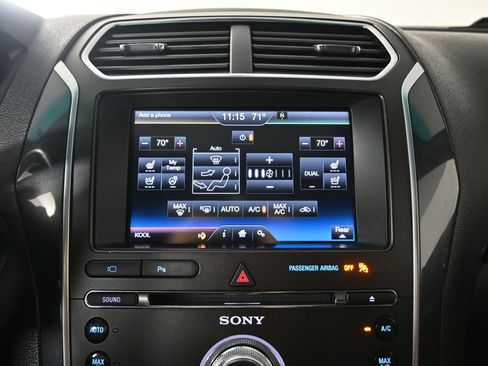 Used 2016 Ford Explorer Sport w/ Equipment Group 401A AWD/4WD image 30