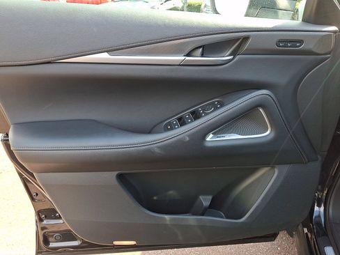 Certified 2025 INFINITI QX60 Luxe AWD/4WD image 13