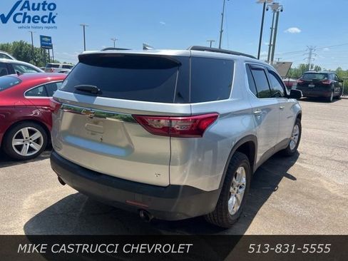 Used 2020 Chevrolet Traverse LT FWD image 3