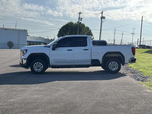 Certified 2024 GMC Sierra 2500 Pro AWD/4WD image 5