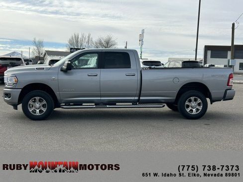 Used 2024 RAM 3500 Big Horn w/ Sport Appearance Package image 4
