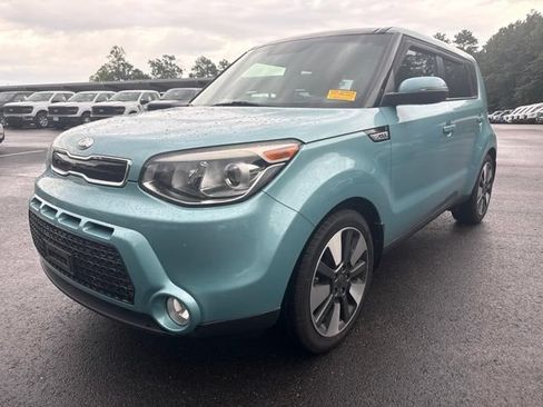 Used 2014 Kia Soul ! w/ Sun & Sound Package FWD image 1