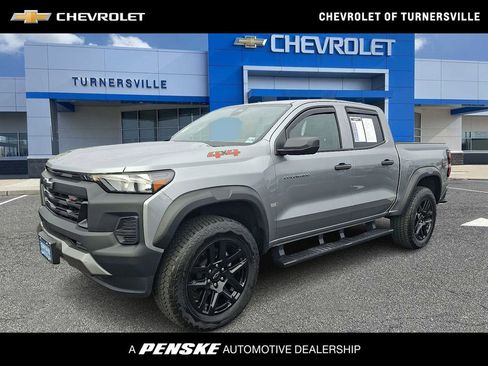 Certified 2024 Chevrolet Colorado Trail Boss w/ Advanced Trailering Package image 1