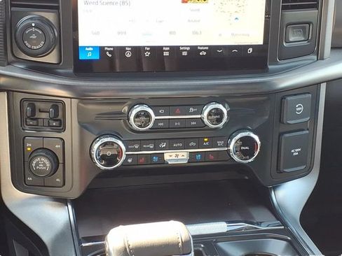Used 2025 Ford F150 Platinum w/ Equipment Group 702A High AWD/4WD image 16