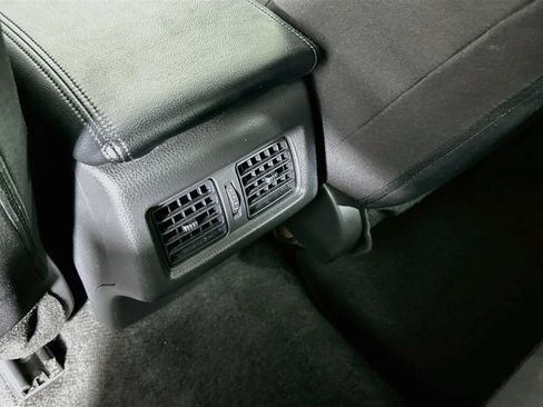 Used 2025 Toyota Camry LE FWD image 28