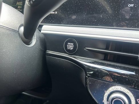 Certified 2025 Kia K5 LXS FWD image 19