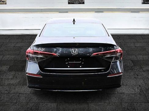 Used 2024 Honda Civic EX image 6