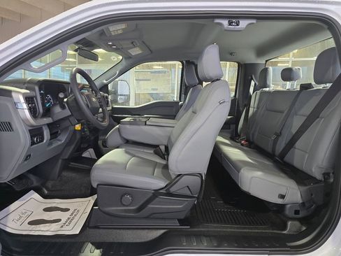 New 2026 Ford F350 XL w/ XL Chrome Package AWD/4WD image 18