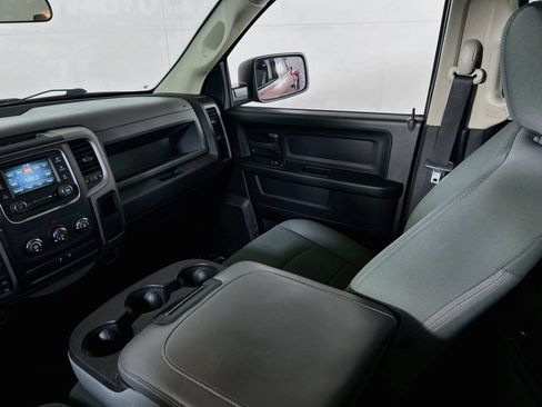 Used 2018 RAM 1500 Express AWD/4WD image 21