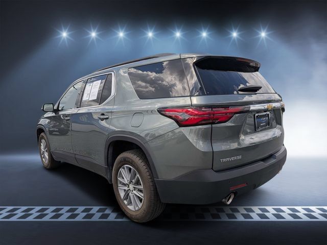 Used 2023 Chevrolet Traverse LT w/ LPO, Floor Liner Package FWD image 4