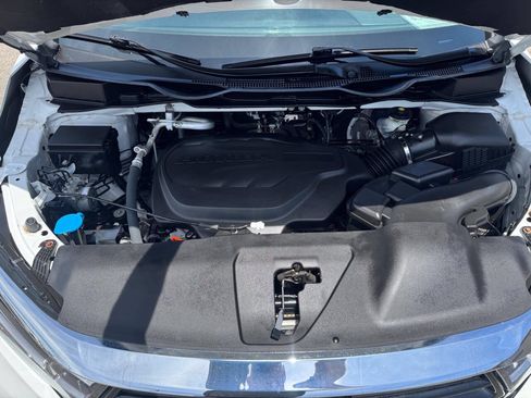 Used 2024 Honda Odyssey Touring image 26