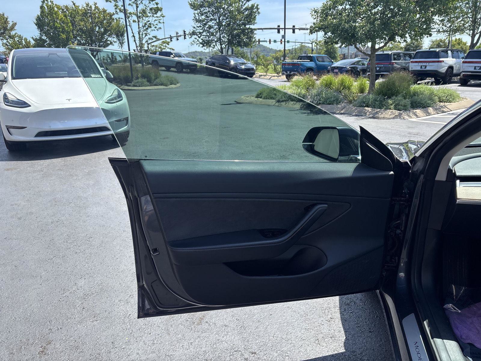 Used 2018 Tesla Model 3 Long Range AWD/4WD image 25