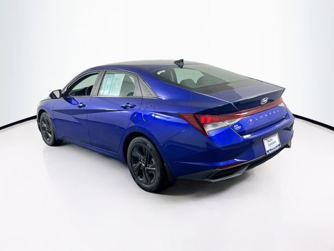 Used 2023 Hyundai Elantra SEL image 7