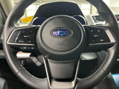 Used 2018 Subaru Outback 2.5i Limited AWD/4WD image 18
