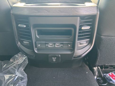 New 2026 RAM 2500 Limited image 15