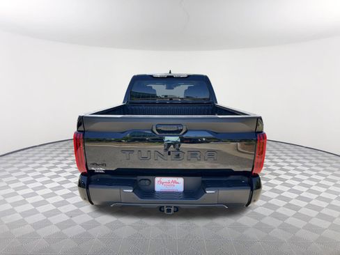 Used 2022 Toyota Tundra SR5 AWD/4WD image 16