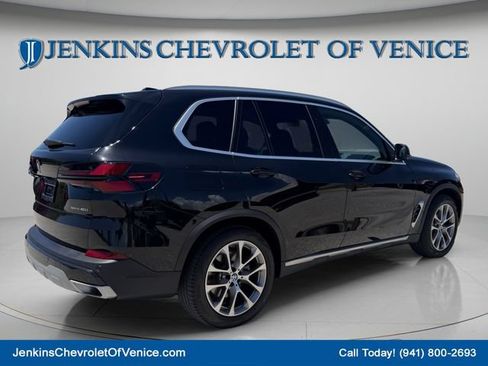 Used 2024 BMW X5 sDrive40i w/ Premium Package RWD image 4