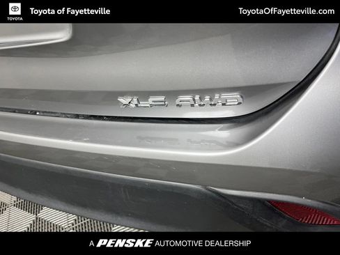 Certified 2026 Toyota Highlander XLE AWD/4WD image 5