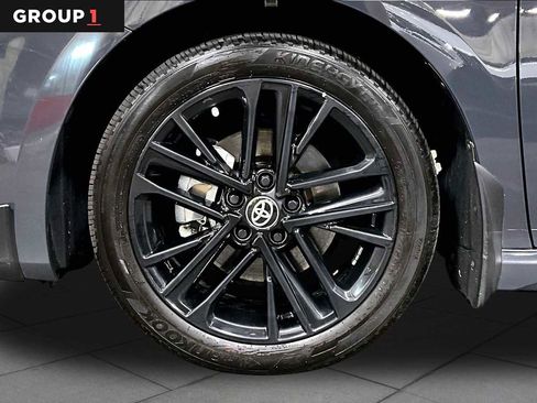 Used 2025 Toyota Camry SE w/ Convenience Package AWD/4WD image 11