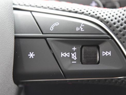 New 2025 Audi Q3 2.0T Premium Plus image 12