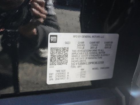 Used 2023 Cadillac Escalade ESV Premium Luxury Platinum w/ Heavy-Duty Trailer Package image 67