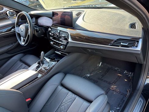 Used 2021 BMW 530i xDrive w/ Convenience Package AWD/4WD image 35