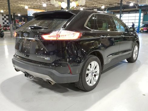 Used 2020 Ford Edge Titanium w/ Equipment Group 301A image 5