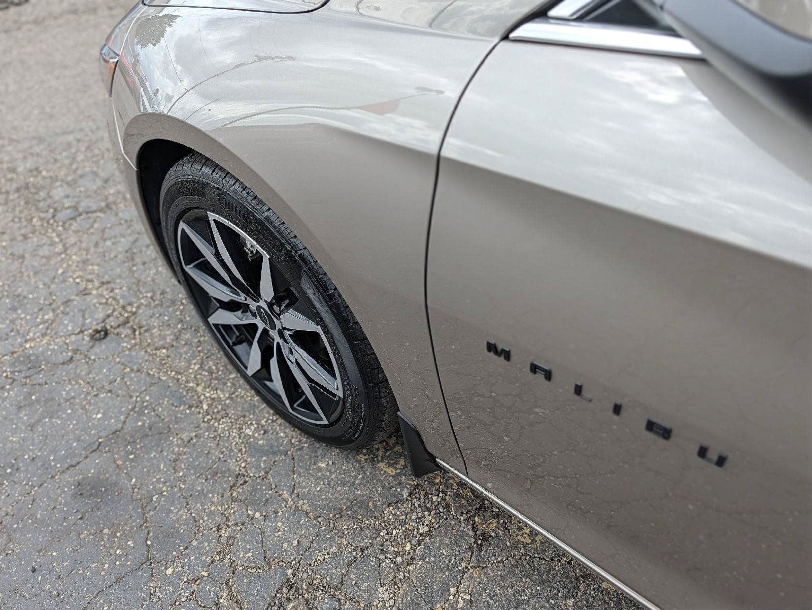 Used 2025 Chevrolet Malibu RS FWD image 34