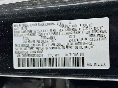 Used 2025 MAZDA CX-50 AWD 2.5 S w/ Premium Package image 12